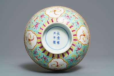 A large Chinese Thai market Bencharong bowl, Yongzheng mark, 19th C.