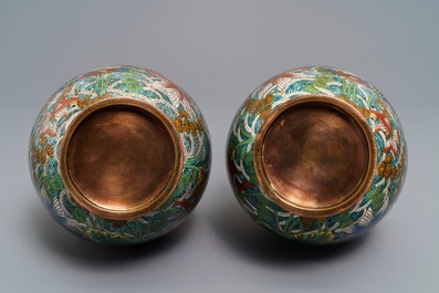 A pair of Chinese cloisonn&eacute; bottle vases, 19th C.