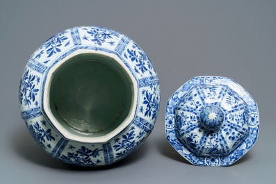 A large Chinese blue and white baluster jar and cover with floral panels, Kangxi