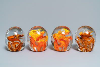 Thirteen glass paperweights, France, 18/20th C.