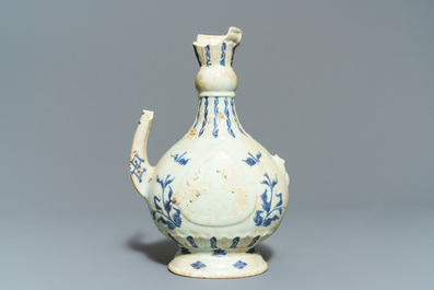 A Chinese shipwreck blue and white Islamic market 'aftaba' ewer and twelve cups, Transitional period