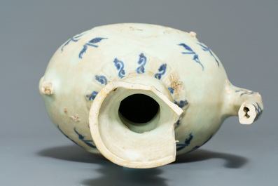 A Chinese shipwreck blue and white Islamic market 'aftaba' ewer and twelve cups, Transitional period