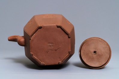 A large Chinese Yixing stoneware teapot and cover, 19th C.