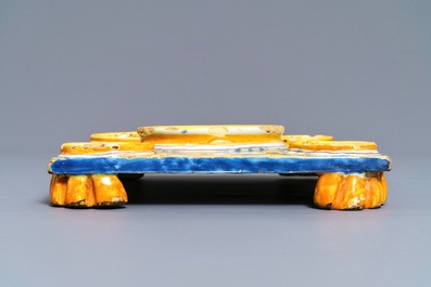 A polychrome Spanish pottery condiment tray, Talavera, 18th C.