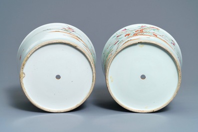 A pair of Chinese famille rose 'nine peaches' jardini&egrave;res, 19th C.