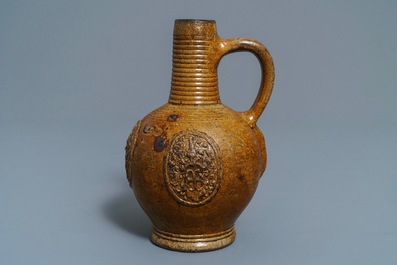 Une cruche armori&eacute;e et monogramm&eacute;e CR en gr&egrave;s de Bouffioulx, Belgique, 16/17&egrave;me