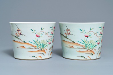 A pair of Chinese famille rose 'nine peaches' jardini&egrave;res, 19th C.