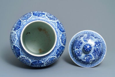 A large Chinese blue and white vase and cover, Kangxi