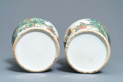 A pair of Chinese famille verte vases, 19th C.