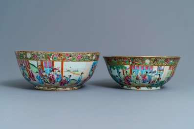 Four Chinese Canton famille rose, Imari-style and blue and white bowls, 18/19th C.