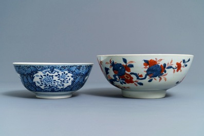 Four Chinese Canton famille rose, Imari-style and blue and white bowls, 18/19th C.