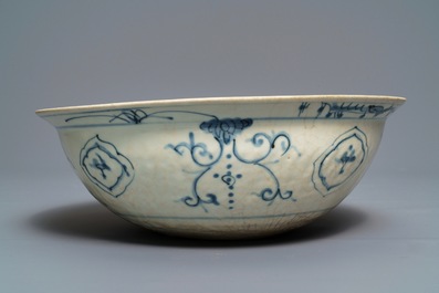A large Chinese blue and white Swatow bowl, Ming
