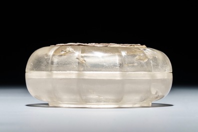 A Chinese rock crystal box and cover with silver plaque, 17/18th C.