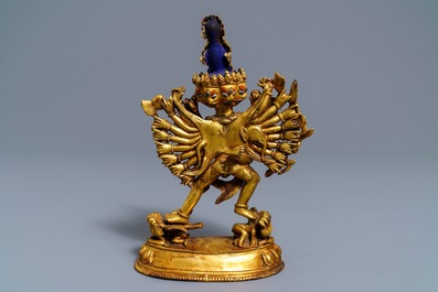 Un mod&egrave;le de Yamantaka et sa consorte en bronze polychrom&eacute;, Sino-Tibet, 19/20&egrave;me