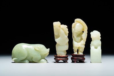 Six Chinese white and celadon jade carvings, 19/20th C.