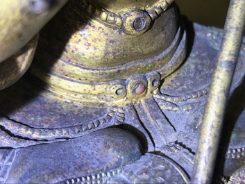 Une figure d'Ushnishavijaya en bronze dor&eacute; incrust&eacute;, Sino-Tibet, 17/18&egrave;me