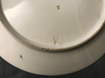 Six gilt porcelain plates, various origins, 18/19th C.