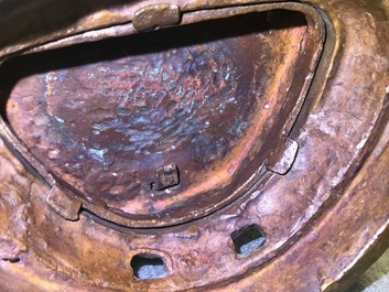 Un groupe de Manjusri et Prajnaparamita en bronze dor&eacute; &agrave; inscription, Tibet, 17/18&egrave;me