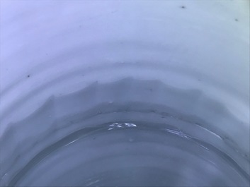 A fine Chinese blue and white sleeve vase with figural design all-round, Transitional period