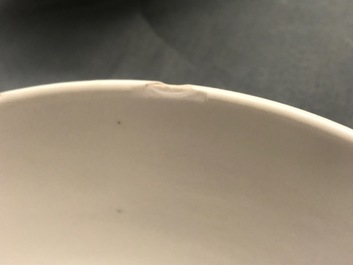 A large Chinese Thai market Bencharong bowl, Yongzheng mark, 19th C.