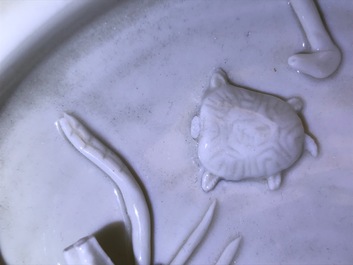 Un porte-encens en porcelaine blanc de Chine de Dehua, Kangxi