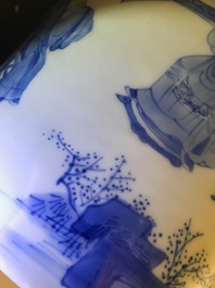 Een grote Chinese blauwwitte penselenbeker, bitong, Transitie periode