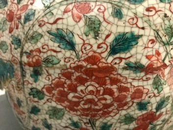 A Chinese polychrome Swatow jar with Buddhist lions among peony scrolls, Ming