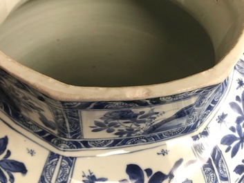 A large Chinese blue and white baluster jar and cover with floral panels, Kangxi
