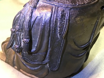 Un mod&egrave;le de Guanyin en bronze, Chine, Ming