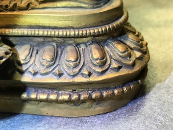 Une figure de Vasudhara en bronze dor&eacute; incrust&eacute;, Tibet ou N&eacute;pal, 18/19&egrave;me