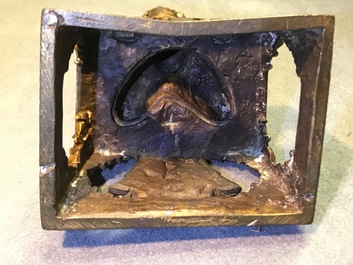 Une figure d'Amitayus en bronze dor&eacute;, Sino-Tibet, Qianlong