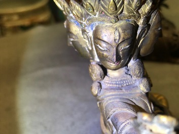 Une figure d'Ushnishavijaya en bronze dor&eacute; incrust&eacute;, Sino-Tibet, 18&egrave;me