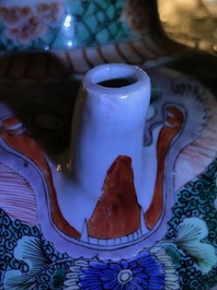 A large Chinese famille verte teapot or ewer, Kangxi