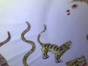 A pair of lobed Chinese famille verte Kakiemon-style 'tiger' plates, Kangxi