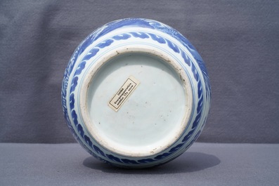 A Chinese blue and white vase with birds among flowers, Wanli