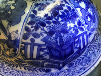 A large Chinese blue and white vase and cover, Kangxi