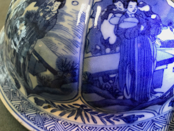 A large Chinese blue and white vase and cover, Kangxi