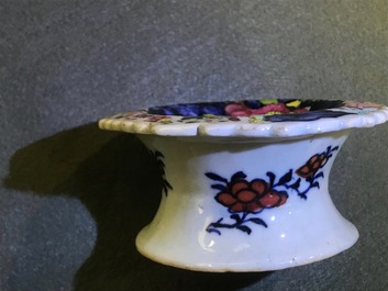 A pair of Chinese famille rose 'Tobacco leaf' salts, Qianlong