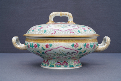 A Chinese famille rose tureen and cover, Guangxu mark, 19/20th C.