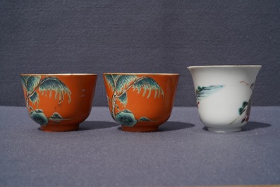 Five sets of Chinese famille rose cups and saucers and a pair of cups with horses, 19/20th C.