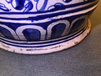 A large polychrome Antwerp maiolica 'a foglie' albarello, 2nd half 16th C.