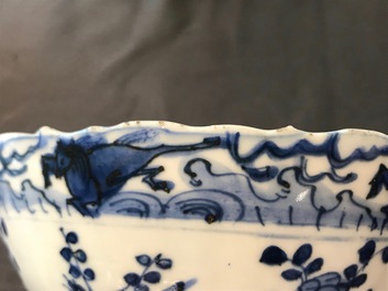 Une paire de bols en porcelaine de Chine bleu et blanc, Wanli
