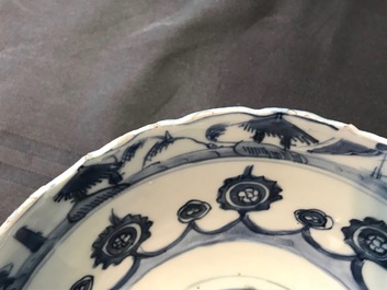 Une paire de bols en porcelaine de Chine bleu et blanc, Wanli