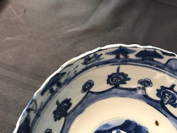 Une paire de bols en porcelaine de Chine bleu et blanc, Wanli
