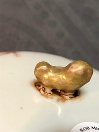 Een Chinese qianjiang cai dekselkom, Qianlong merk, 19/20e eeuw
