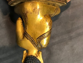 Une figure de Bouddha Vajrasana en bronze dor&eacute;, Tibet, 15/16&egrave;me