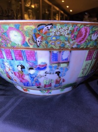 Four Chinese Canton famille rose, Imari-style and blue and white bowls, 18/19th C.
