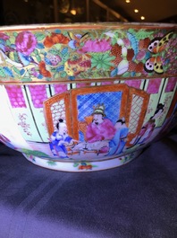Four Chinese Canton famille rose, Imari-style and blue and white bowls, 18/19th C.