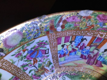 Four Chinese Canton famille rose, Imari-style and blue and white bowls, 18/19th C.