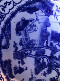 A Chinese blue and white 'Shou' longevity dish, Transitional period